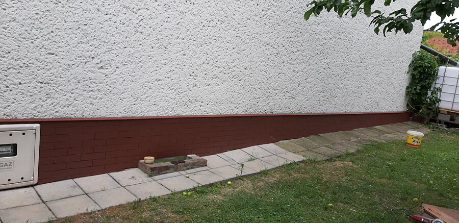 Klejenie klinkierki wokół domu - zdjęcie 1
