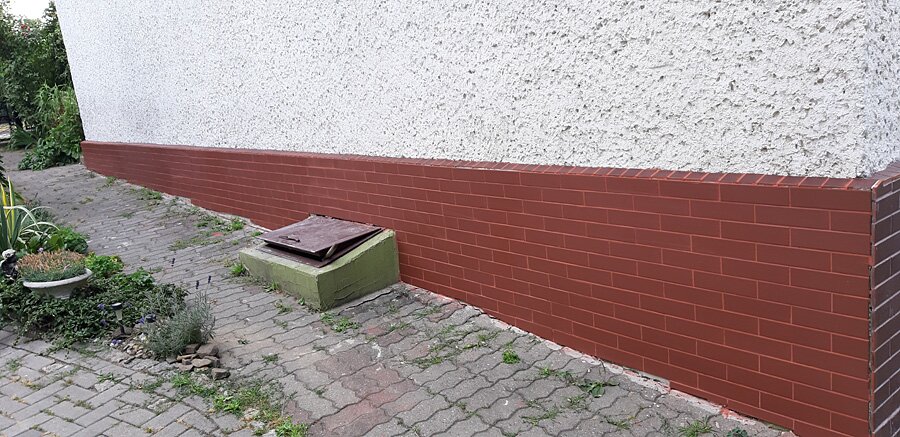 Klejenie klinkierki wokół domu - zdjęcie 8