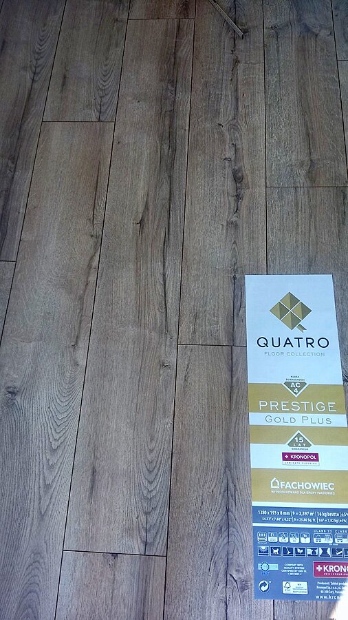 Rybnik, Brzezińska - montaż paneli podłogowych - zdjęcie 7