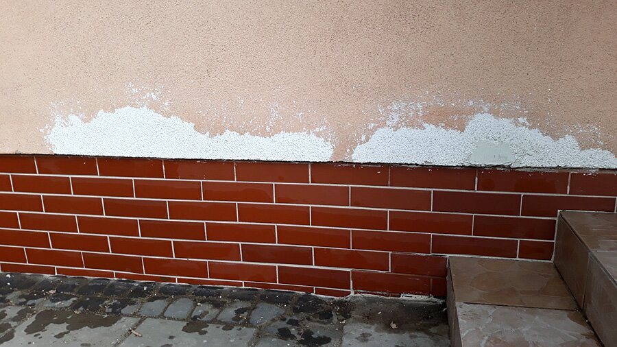 Rybnik - klejenie klinkierki na zewnątrz domu - zdjęcie 2