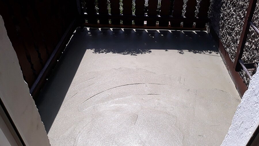 Rybnik - wylewka na balkonie i schodach - zdjęcie 5