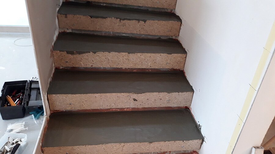 Wylewanie schodów wraz z szałowaniem w Przegędzy - zdjęcie 6