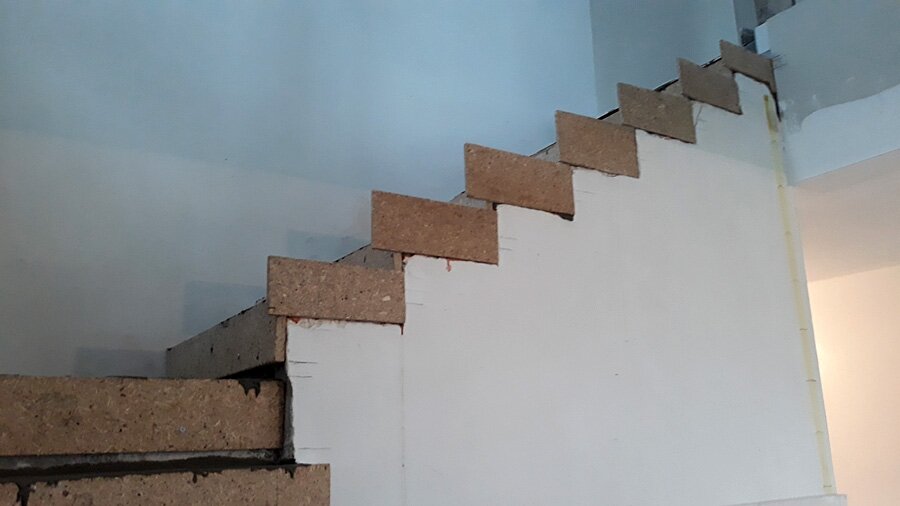 Wylewanie schodów wraz z szałowaniem w Przegędzy - zdjęcie 8