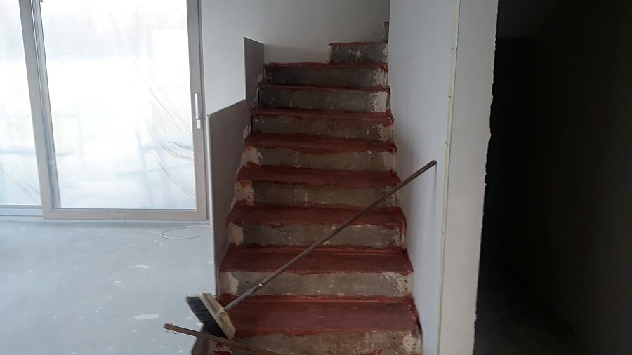 Wylewanie schodów wraz z szałowaniem w Przegędzy - zdjęcie 2