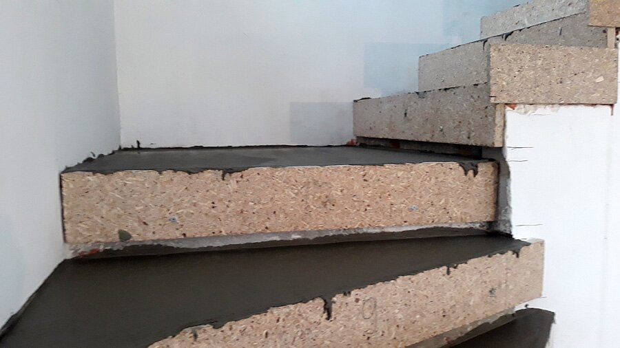 Wylewanie schodów wraz z szałowaniem w Przegędzy - zdjęcie 11