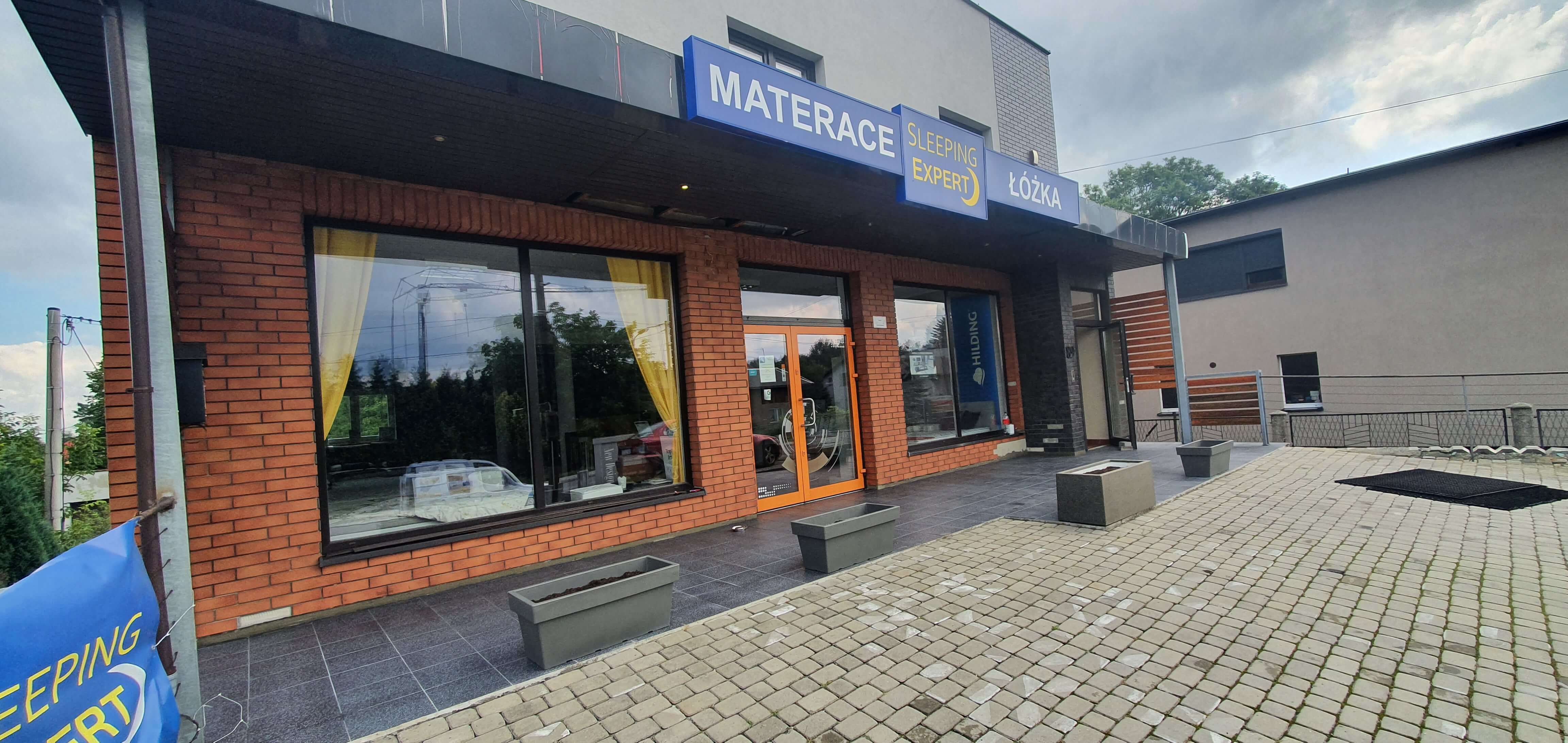 KAFELKOWANIE WEJŚCIA DO SKLEPU ''SLEEPING MATERACE'' - zdjęcie 8