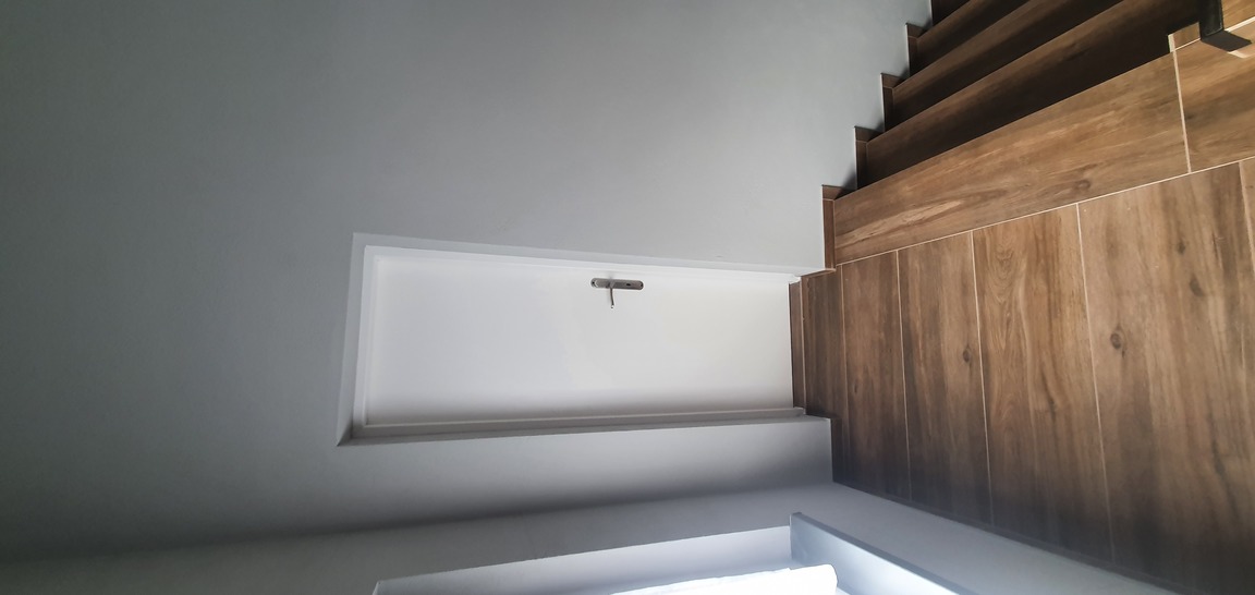 KOMPLEKSOWY REMONT KLATKI SCHODOWEJ I WEJSCIA DO DOMU - zdjęcie 22