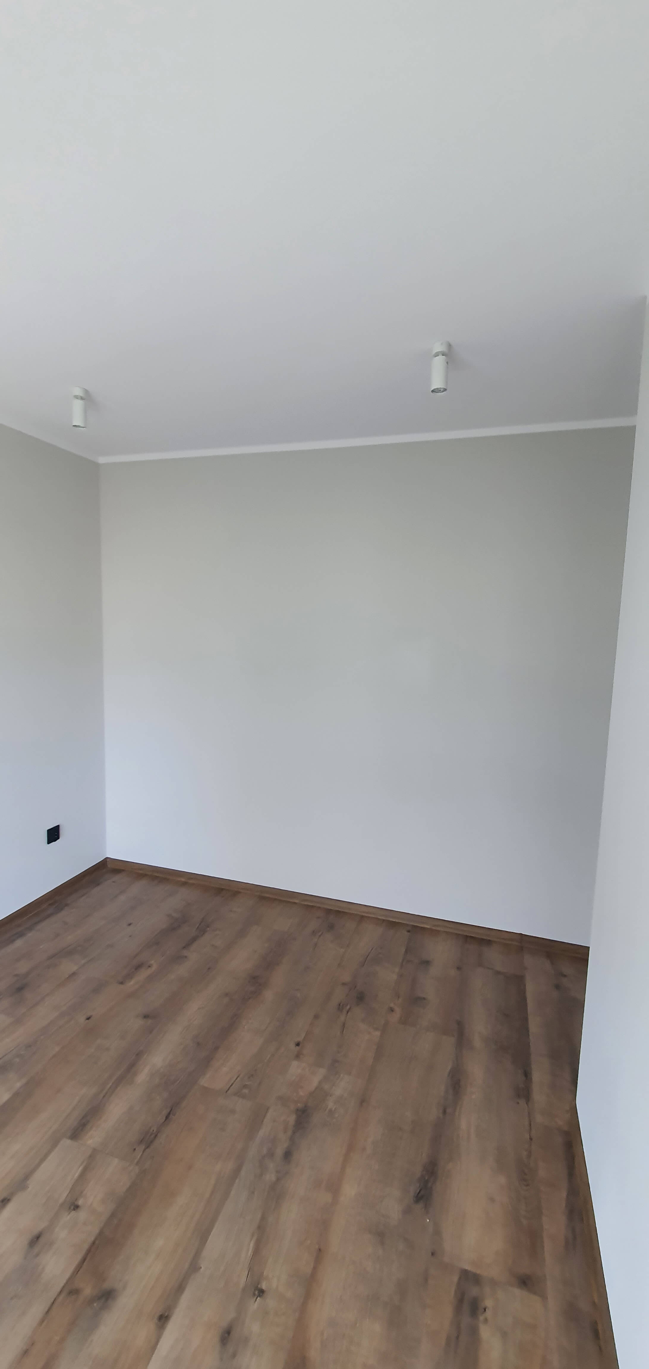 KOMPLEKSOWY REMONT MIESZKANIA W STANIE DEWELOPERSKIM - zdjęcie 12