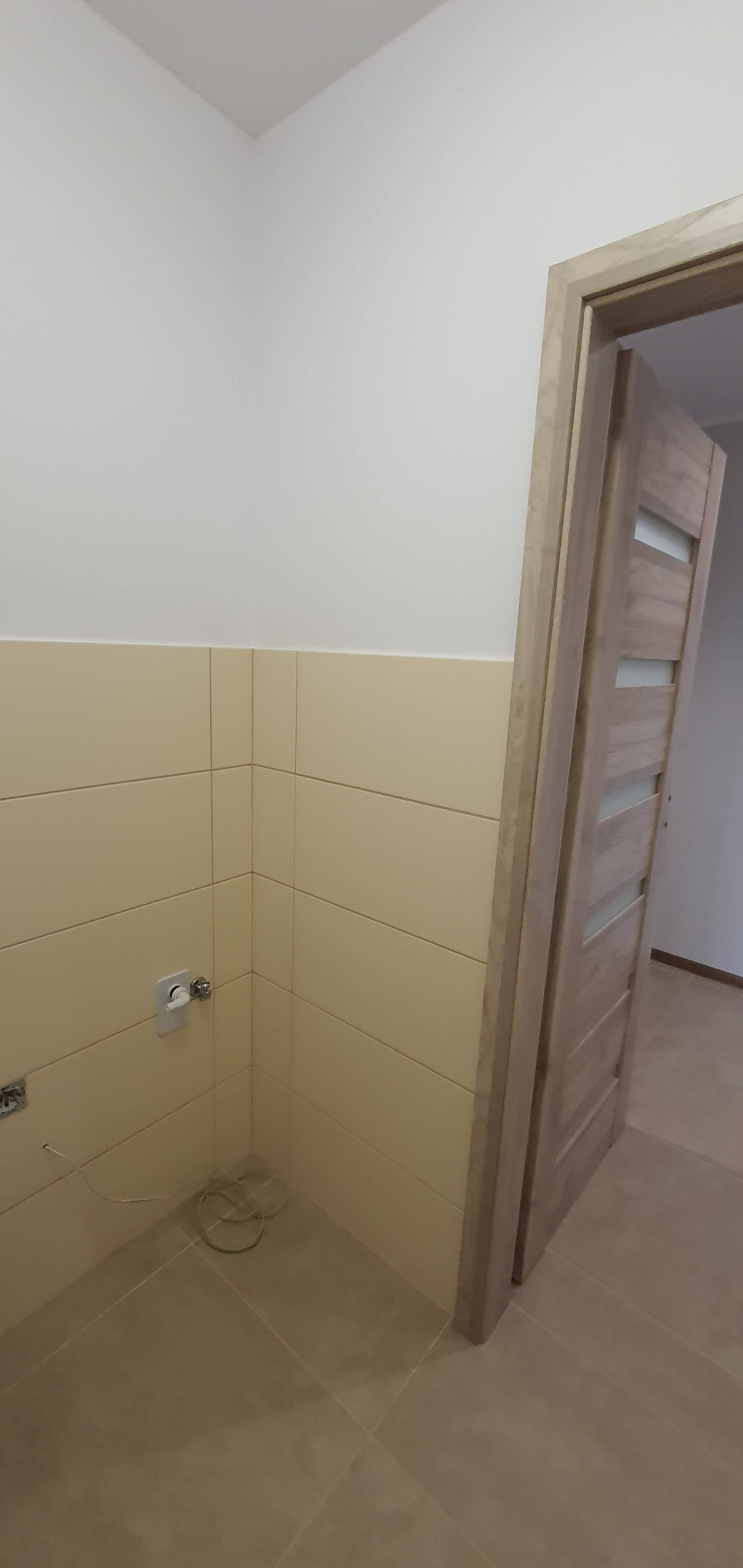 KOMPLEKSOWY REMONT MIESZKANIA W STANIE DEWELOPERSKIM - zdjęcie 18