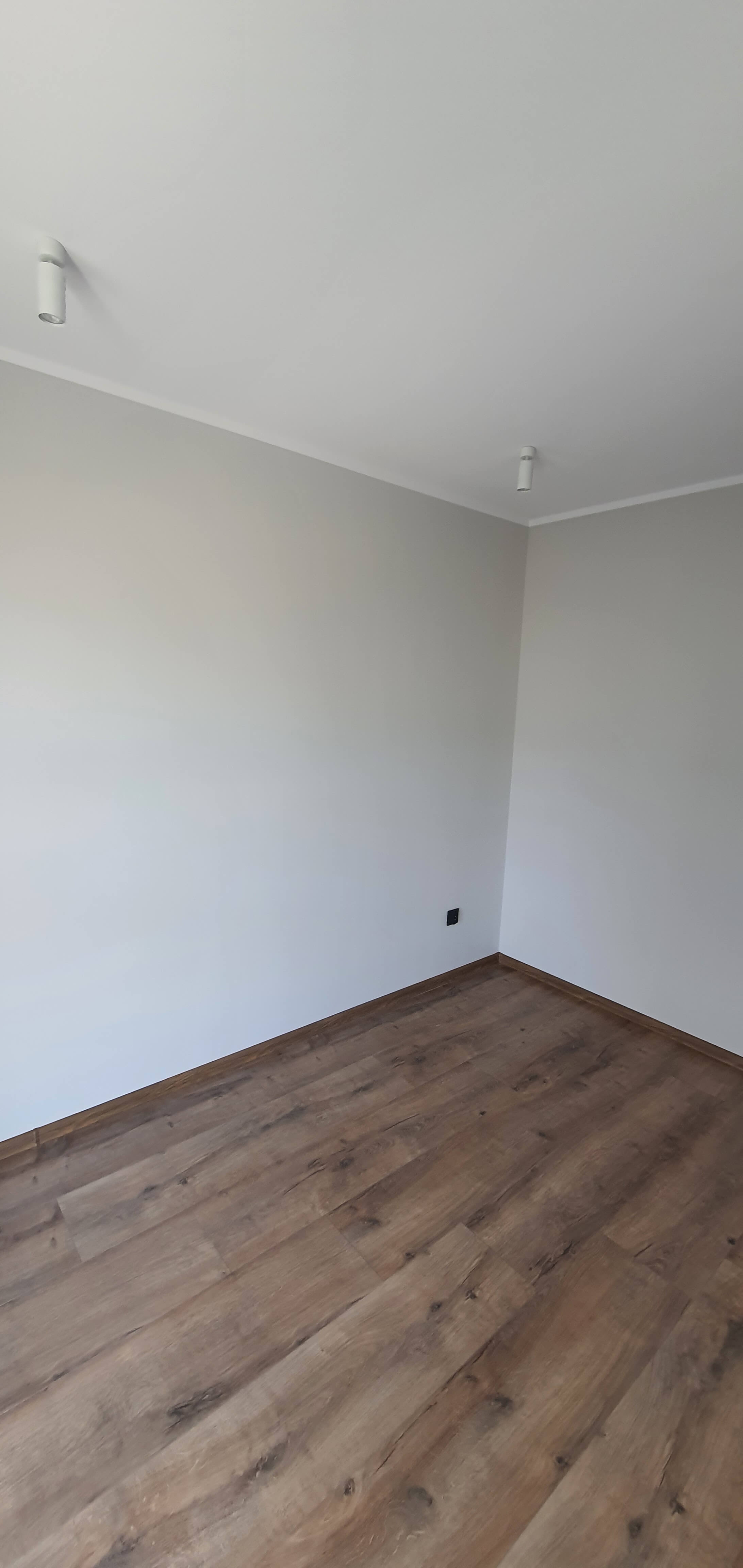 KOMPLEKSOWY REMONT MIESZKANIA W STANIE DEWELOPERSKIM - zdjęcie 11