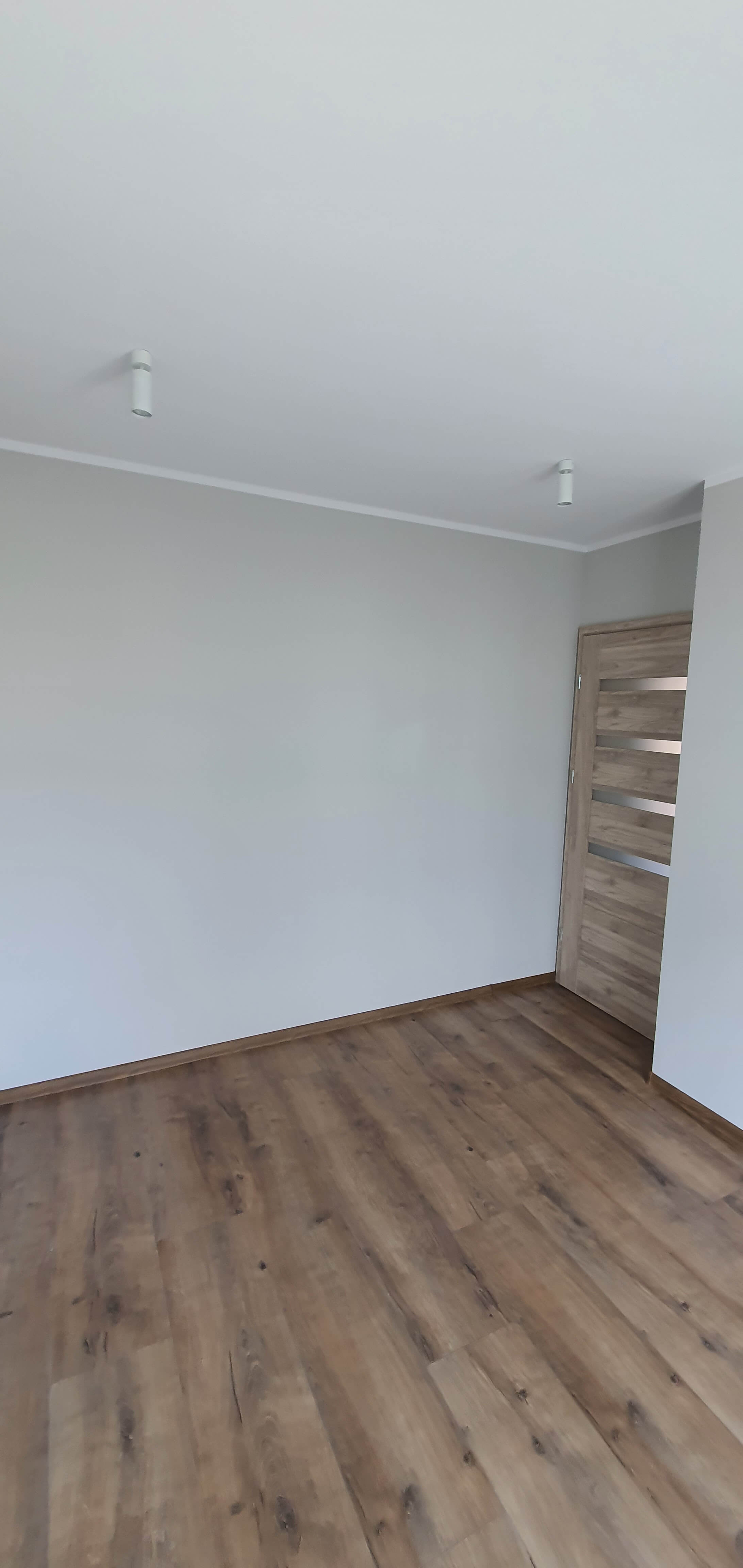 KOMPLEKSOWY REMONT MIESZKANIA W STANIE DEWELOPERSKIM - zdjęcie 13