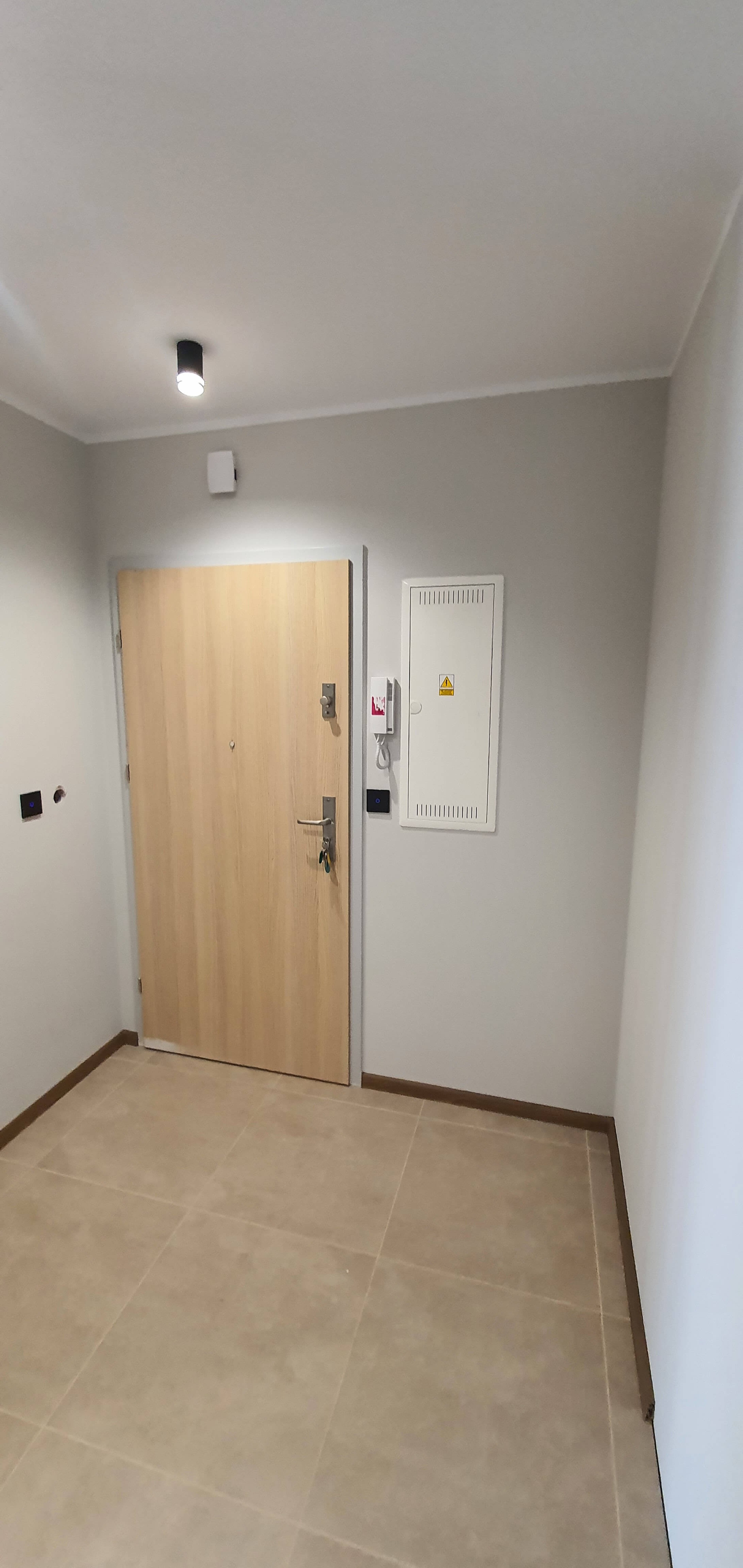 KOMPLEKSOWY REMONT MIESZKANIA W STANIE DEWELOPERSKIM - zdjęcie 26