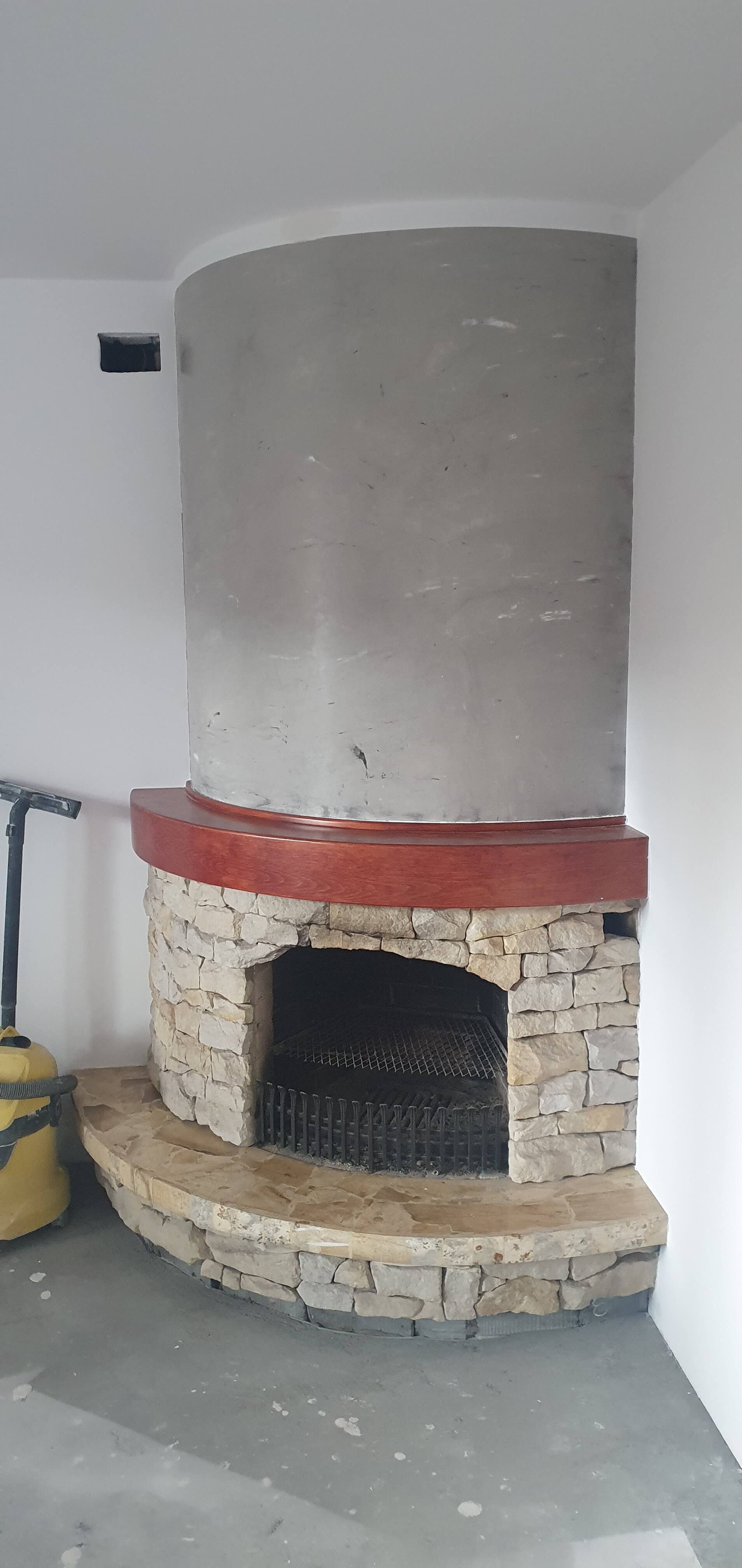 KOMPLEKSOWY REMONT PARTERU STAREGO DOMU - zdjęcie 1