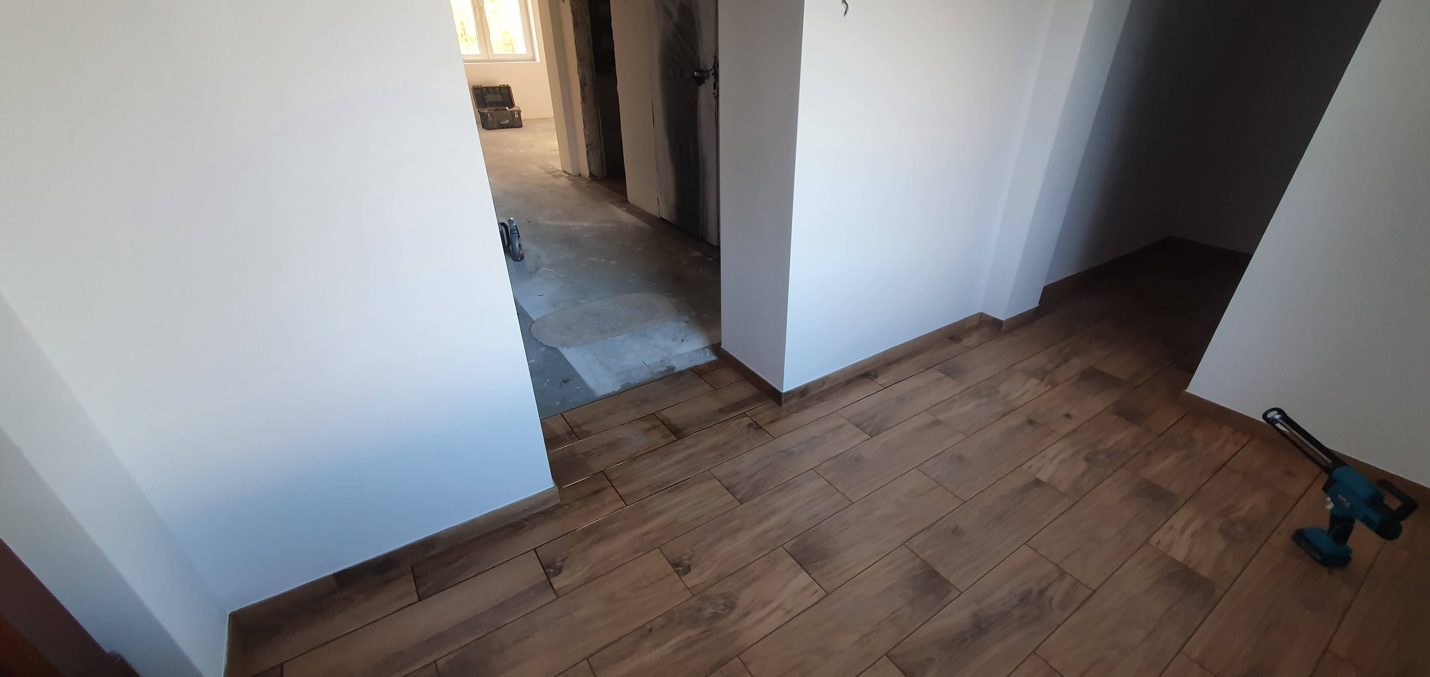 KOMPLEKSOWY REMONT PARTERU STAREGO DOMU - zdjęcie 63