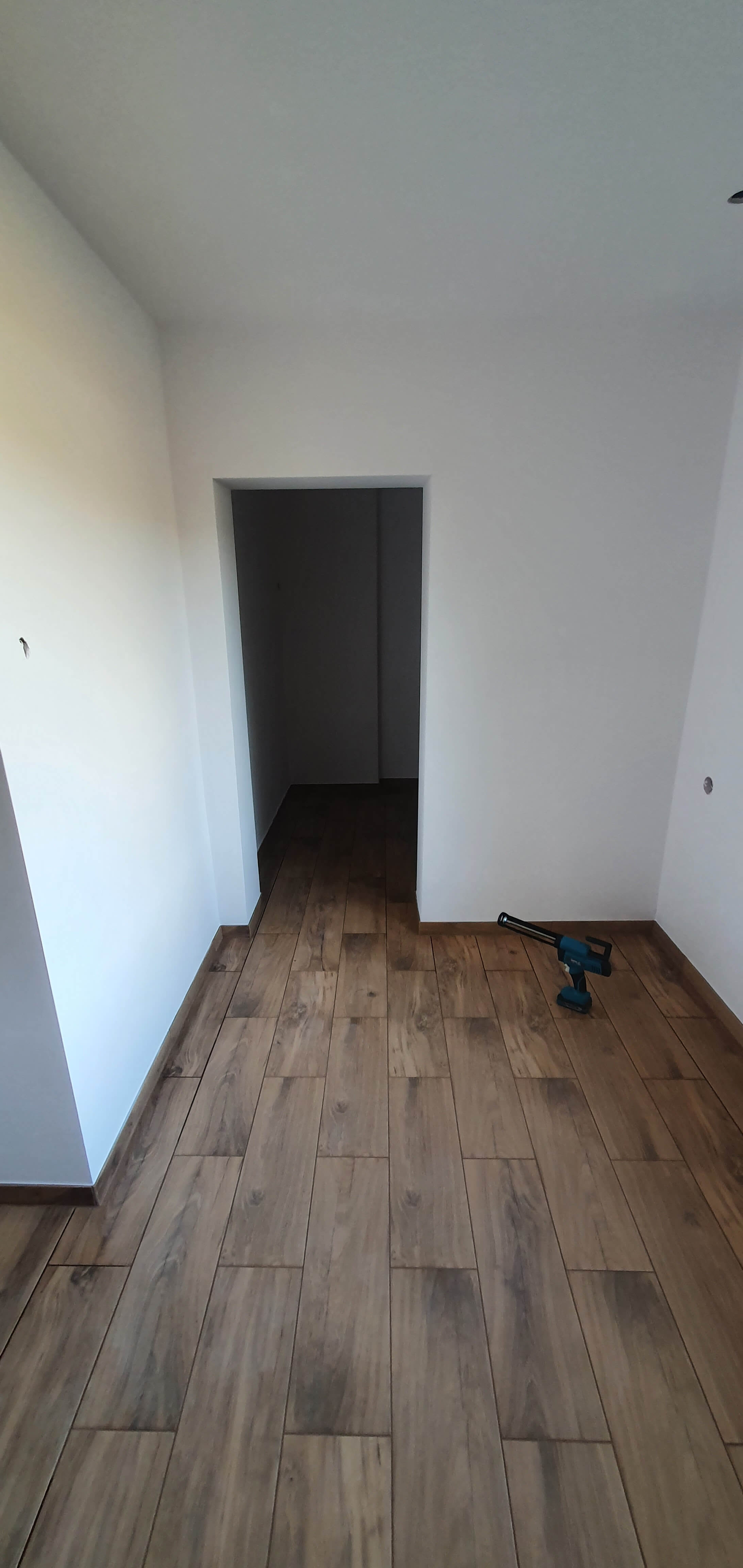 KOMPLEKSOWY REMONT PARTERU STAREGO DOMU - zdjęcie 64