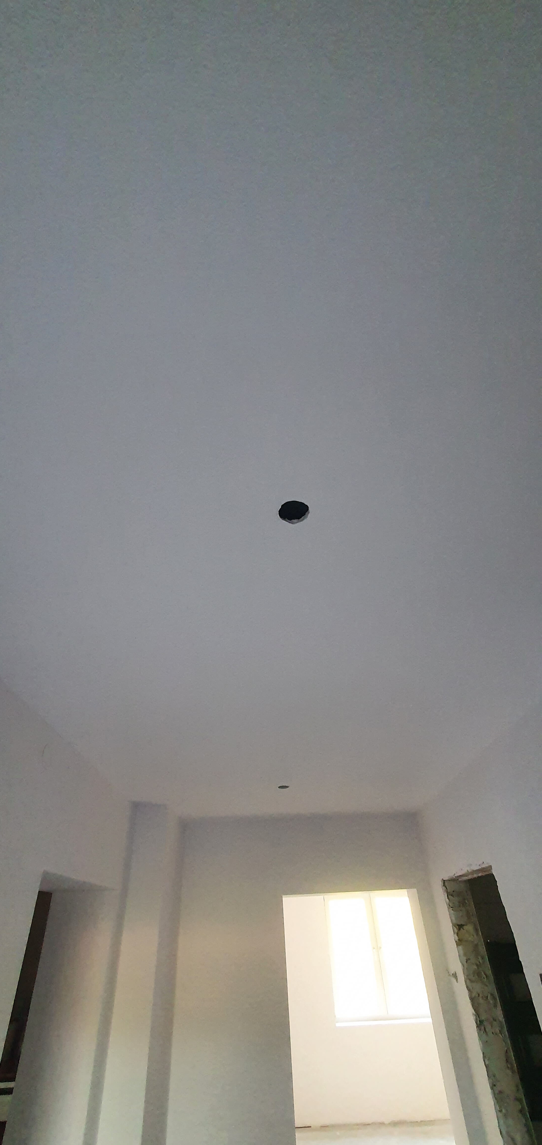 KOMPLEKSOWY REMONT PARTERU STAREGO DOMU - zdjęcie 43