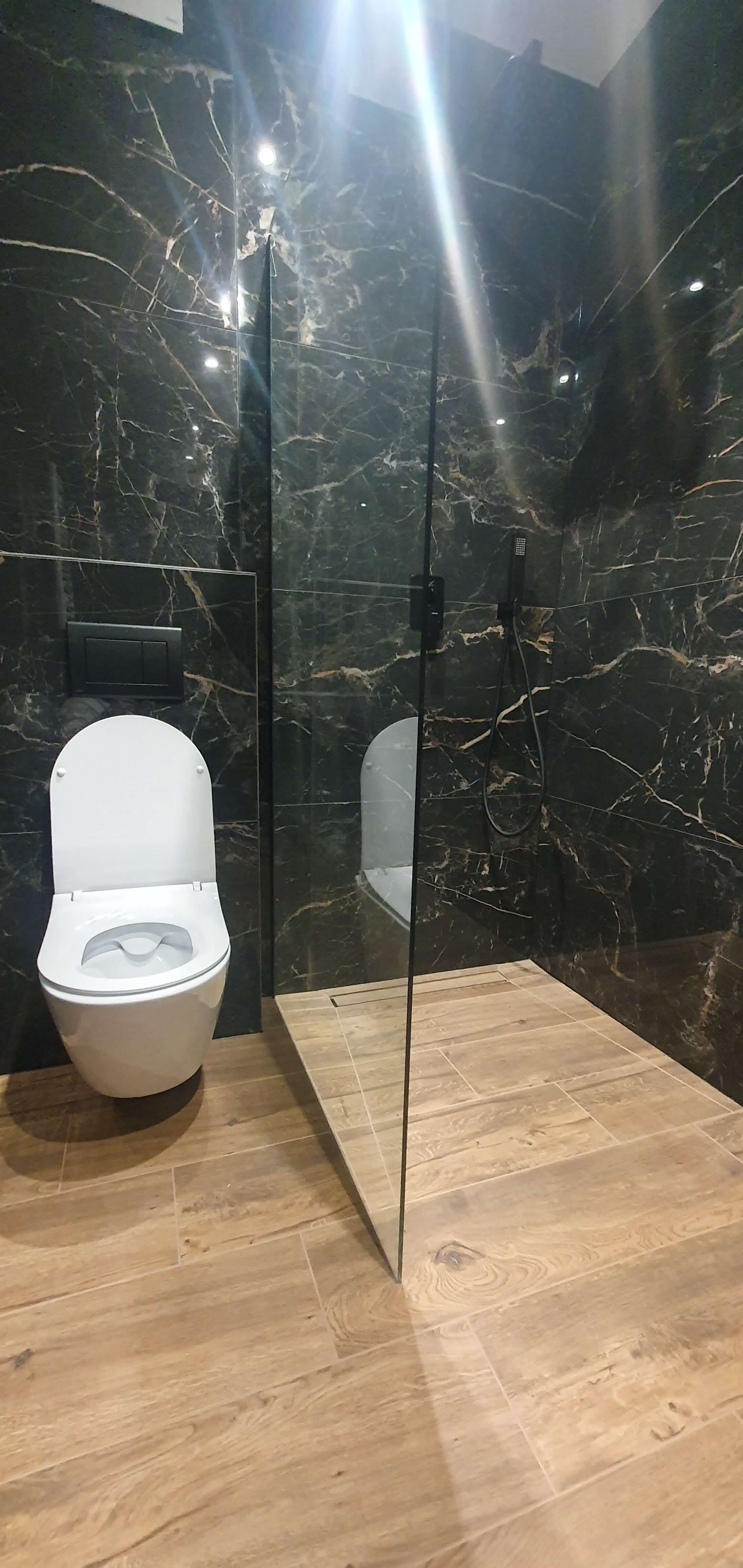 ŁAZIENKA NR2 W MIESZKANIU STAN DEWELOPERSKI - zdjęcie 11