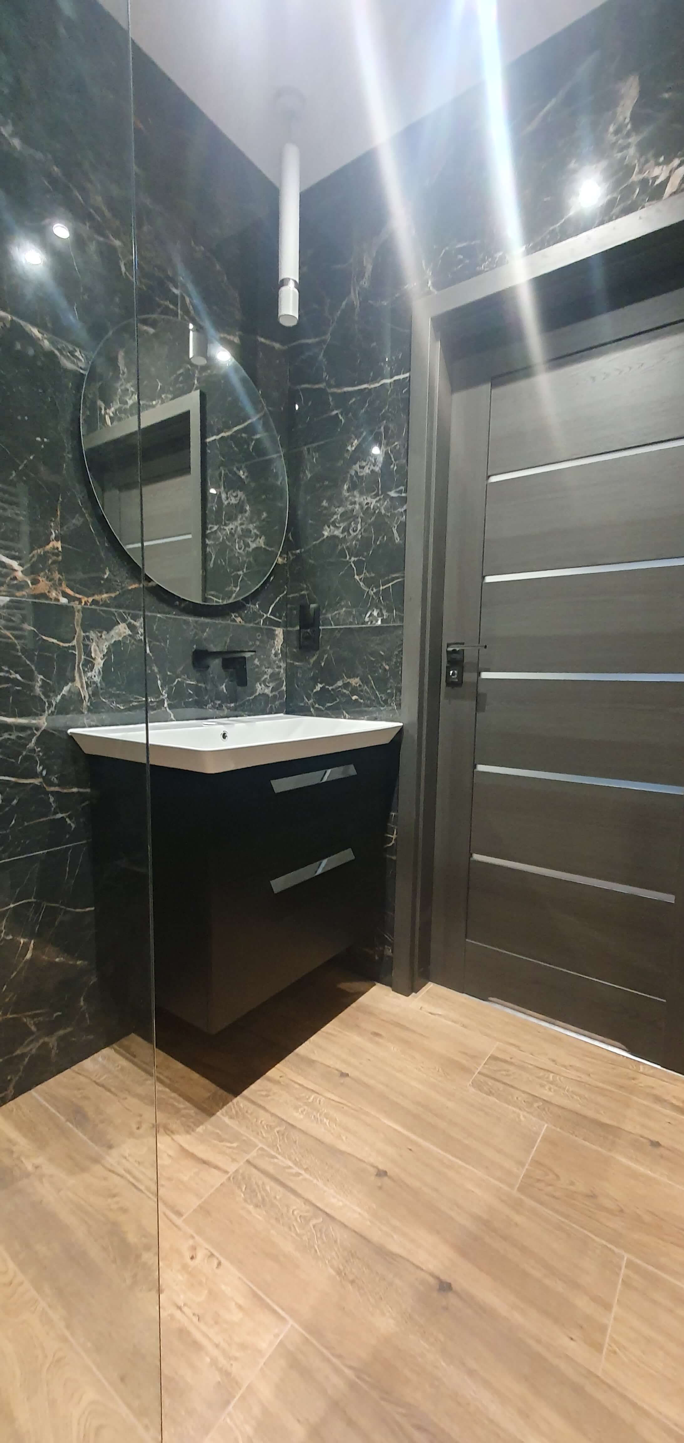 ŁAZIENKA NR2 W MIESZKANIU STAN DEWELOPERSKI - zdjęcie 8