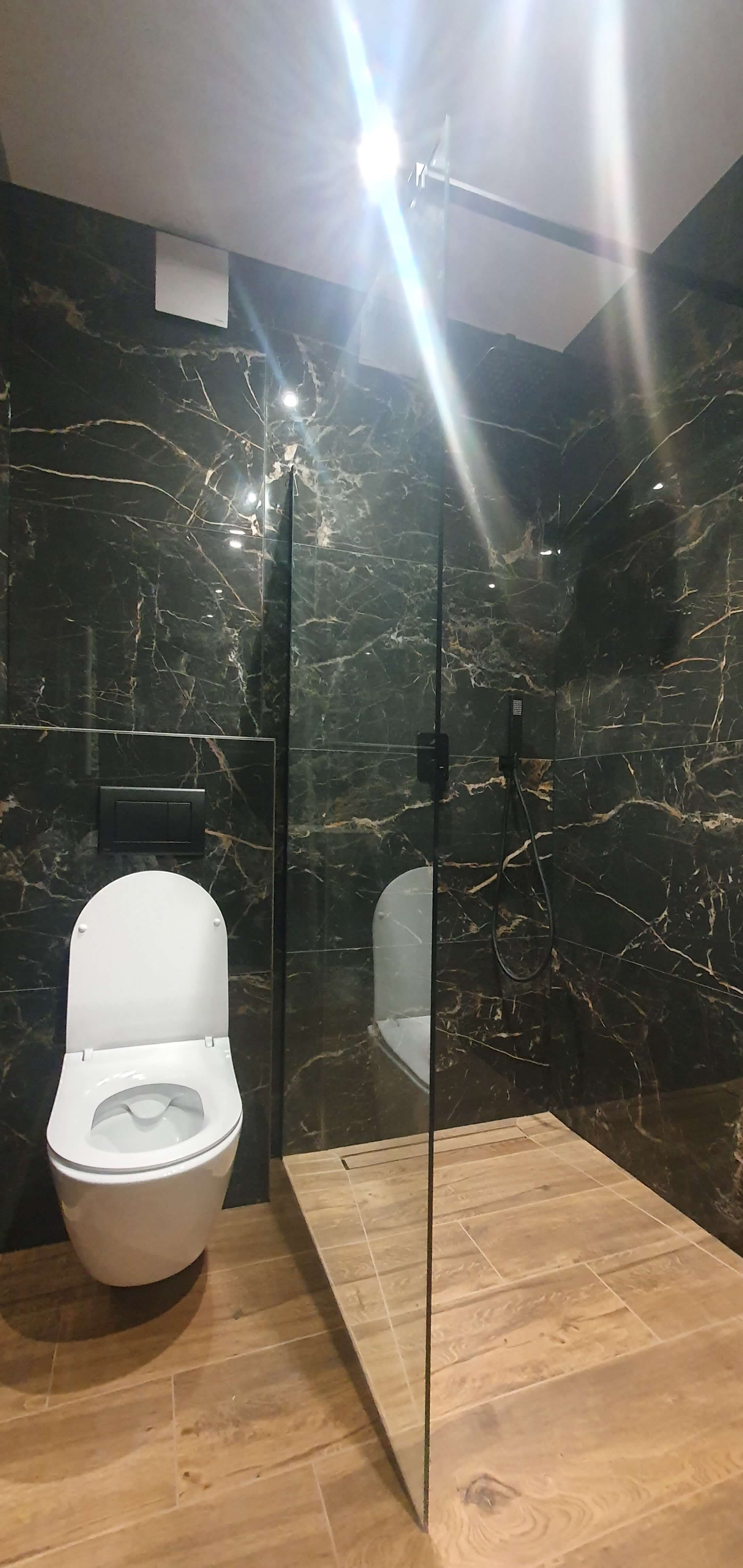 ŁAZIENKA NR2 W MIESZKANIU STAN DEWELOPERSKI - zdjęcie 12