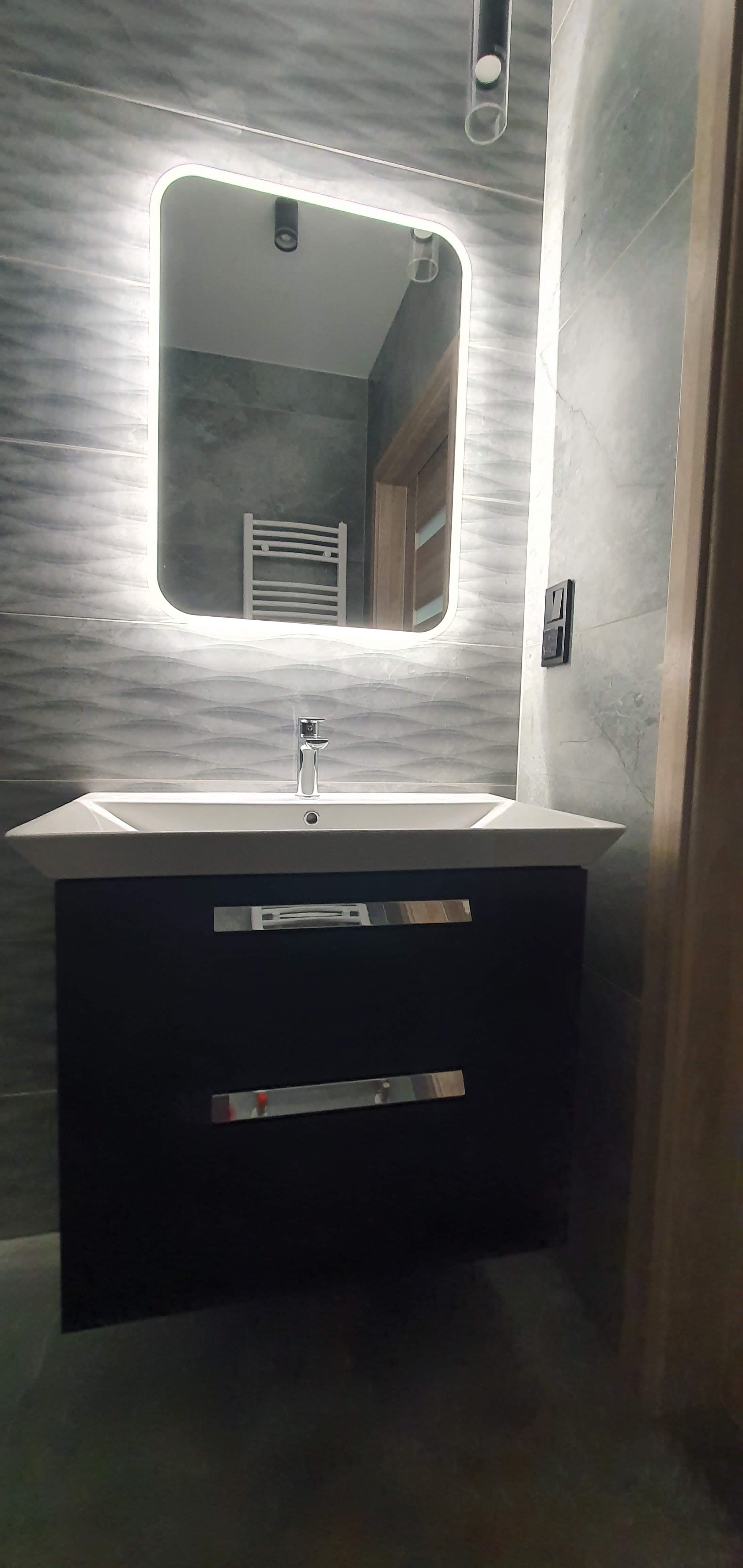 ŁAZIENKA W MIESZKANIU STAN DEWELOPERSKI - zdjęcie 7