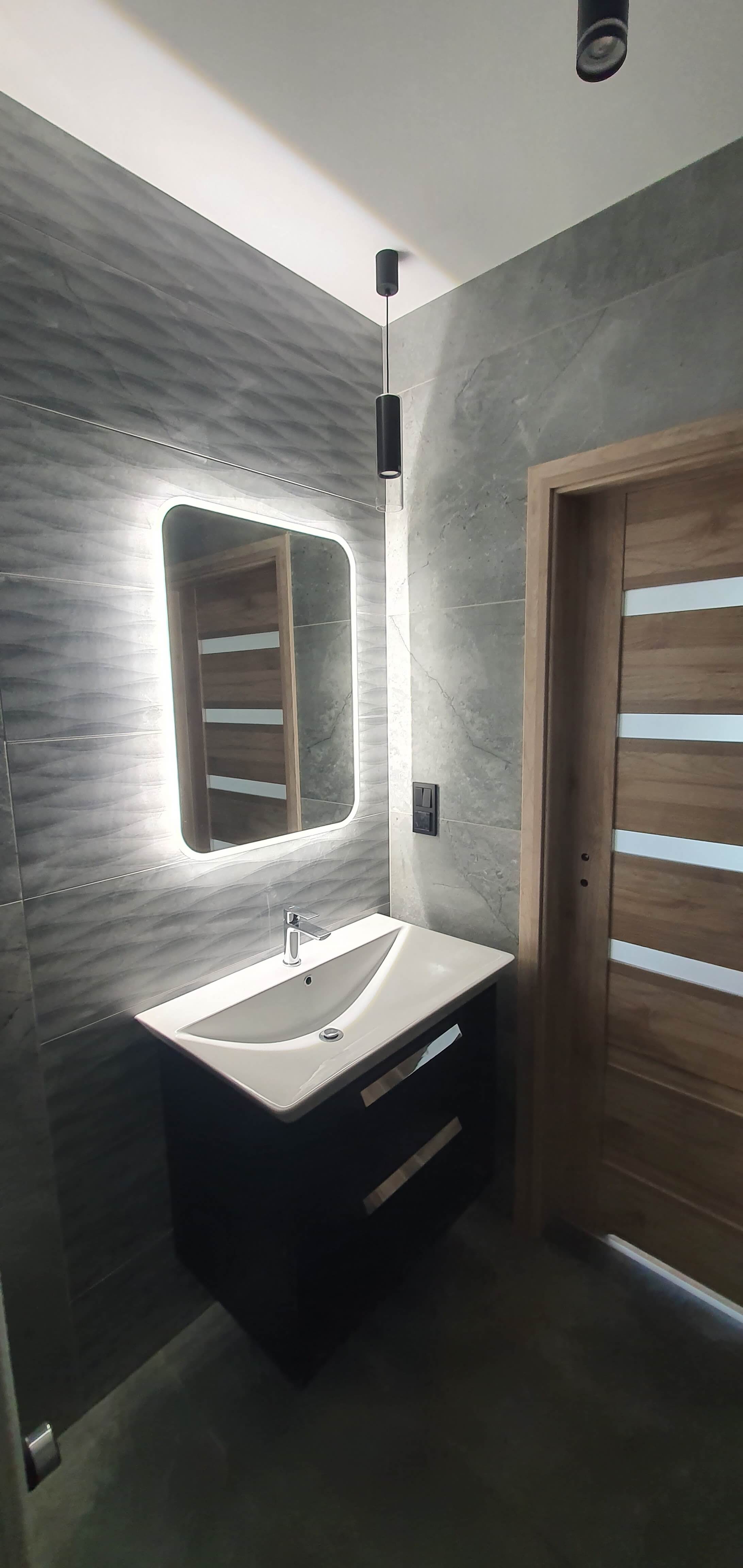 ŁAZIENKA W MIESZKANIU STAN DEWELOPERSKI - zdjęcie 4