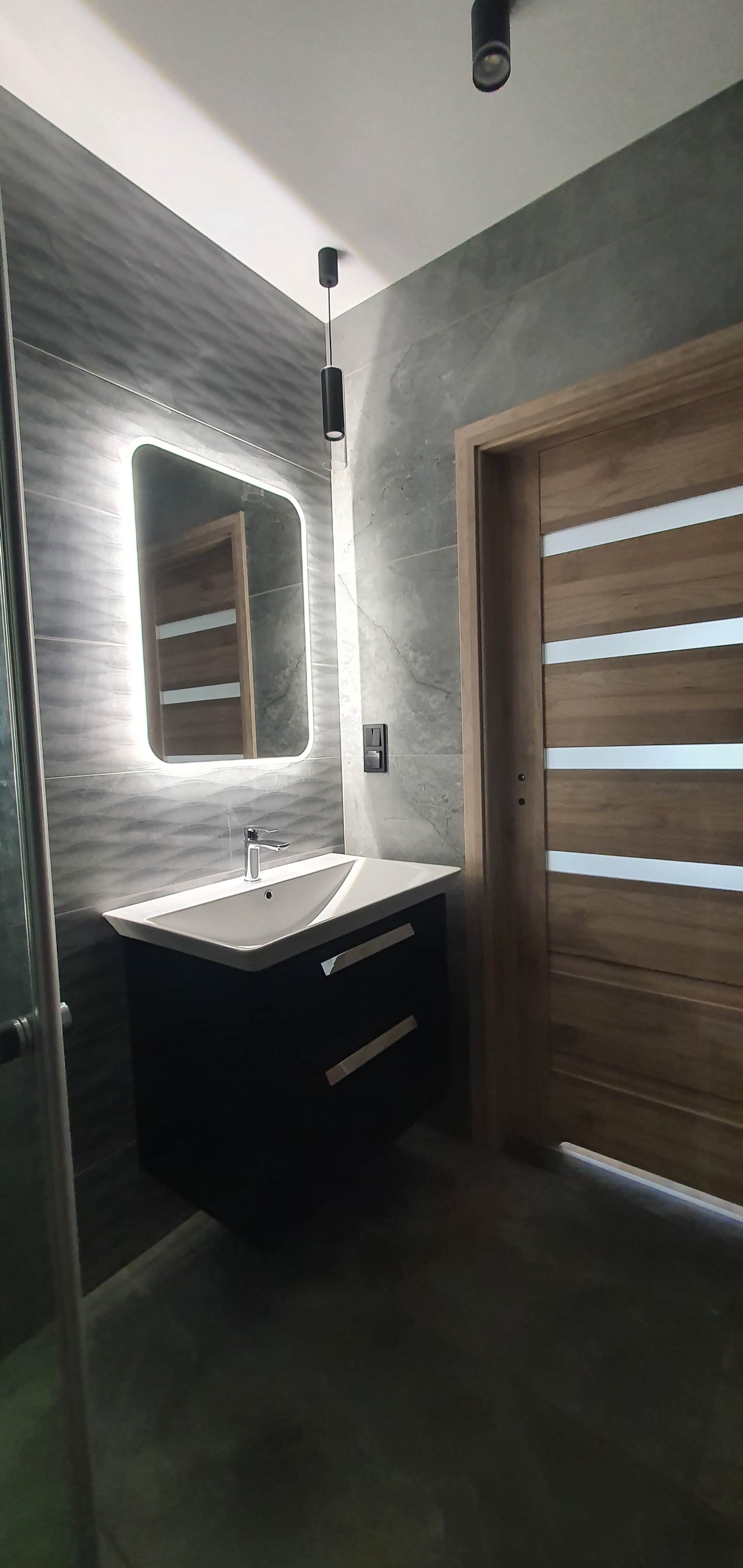 ŁAZIENKA W MIESZKANIU STAN DEWELOPERSKI - zdjęcie 6