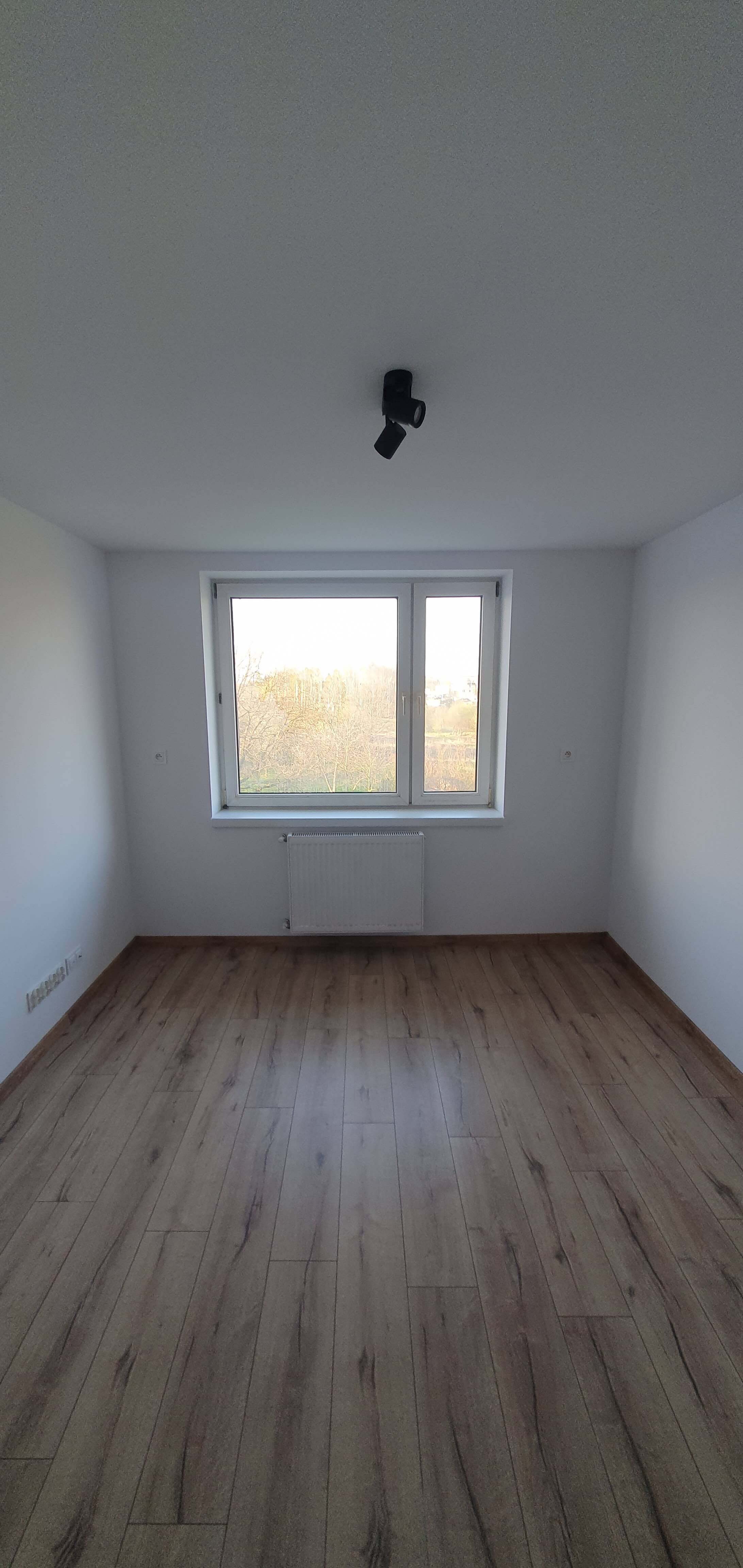 REMONT 100 LETNIEGO DOMU - zdjęcie 1