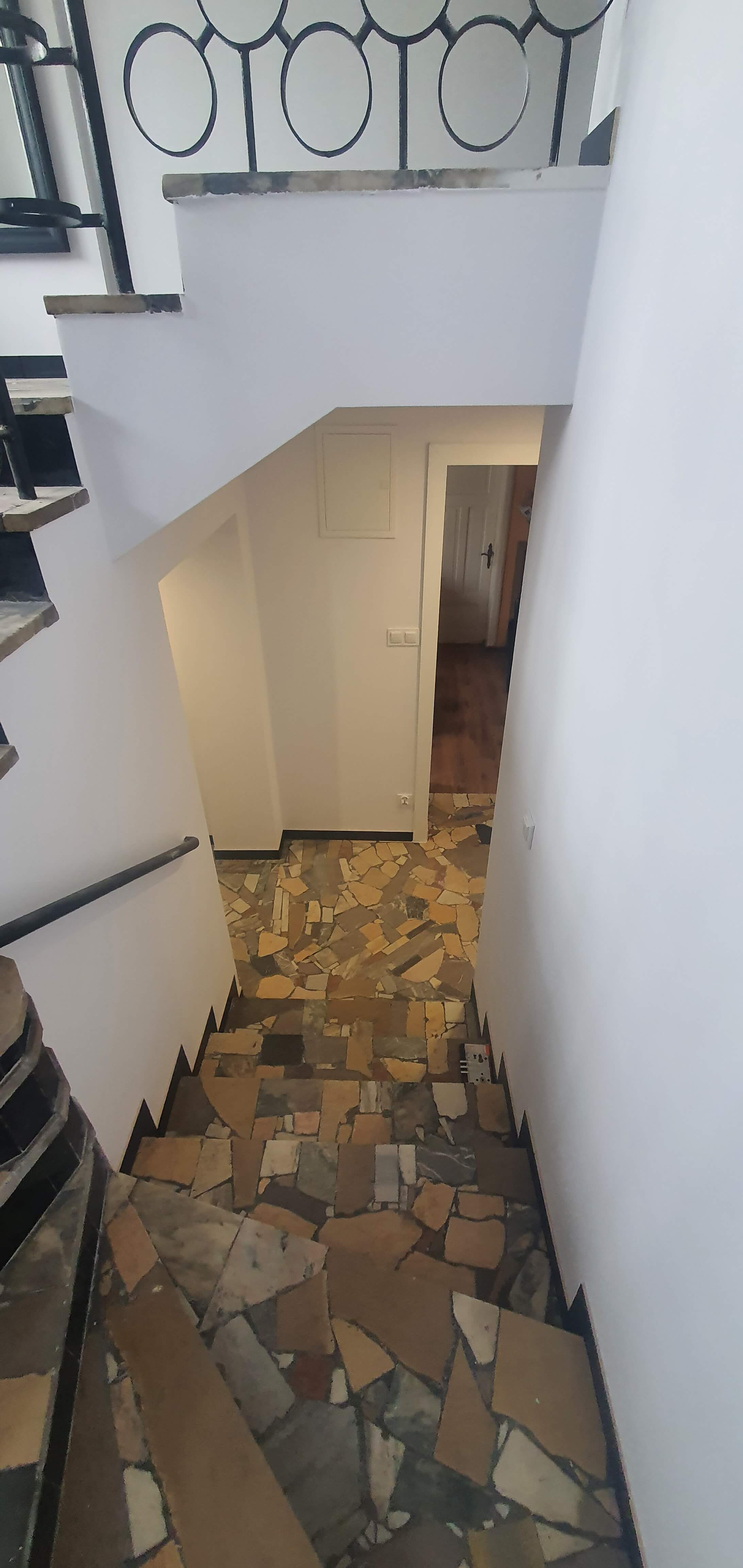 REMONT 100 LETNIEGO DOMU - zdjęcie 80