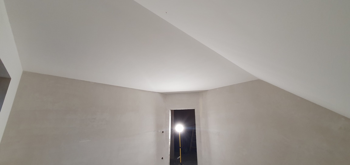 SUFITY PODWIESZANE,GŁADZIE GIPSOWE- PRZYGOTOWANIE POMIESZCZEN POD MALOWANIE - zdjęcie 4