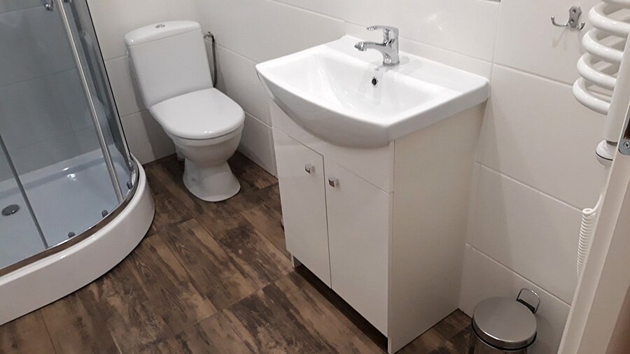 Łazienka w Rybniku na górze - zdjęcie 10