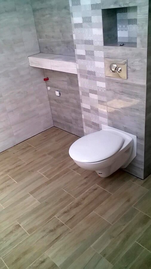 Żory, łazienki na dole oraz piętrze - zdjęcie 16