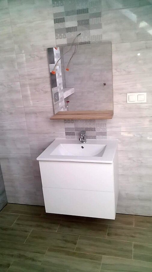 Żory, łazienki na dole oraz piętrze - zdjęcie 20