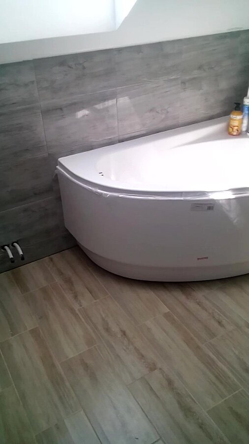 Żory, łazienki na dole oraz piętrze - zdjęcie 13