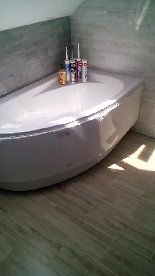 Żory, łazienki na dole oraz piętrze - zdjęcie 14