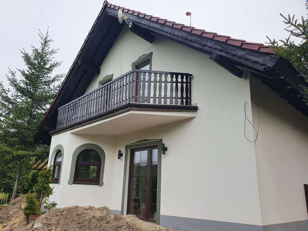 Remont Elewacji Domu w Brennej - zdjęcie 4