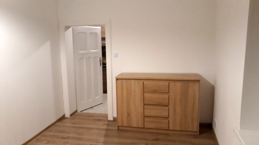 Kompleksowy remont w kamienicy w Rybniku na górze - zdjęcie 12