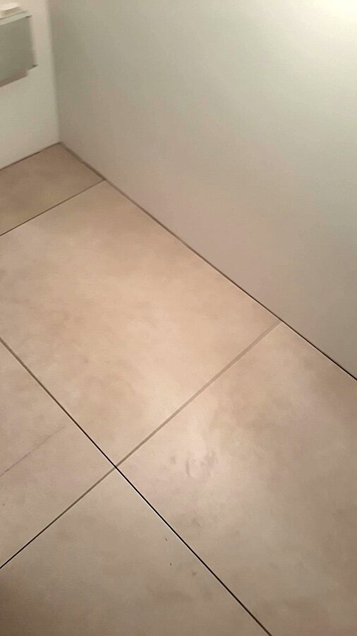 Malowanie pomieszczeń wraz z wykończeniem w Przegędzy - zdjęcie 21