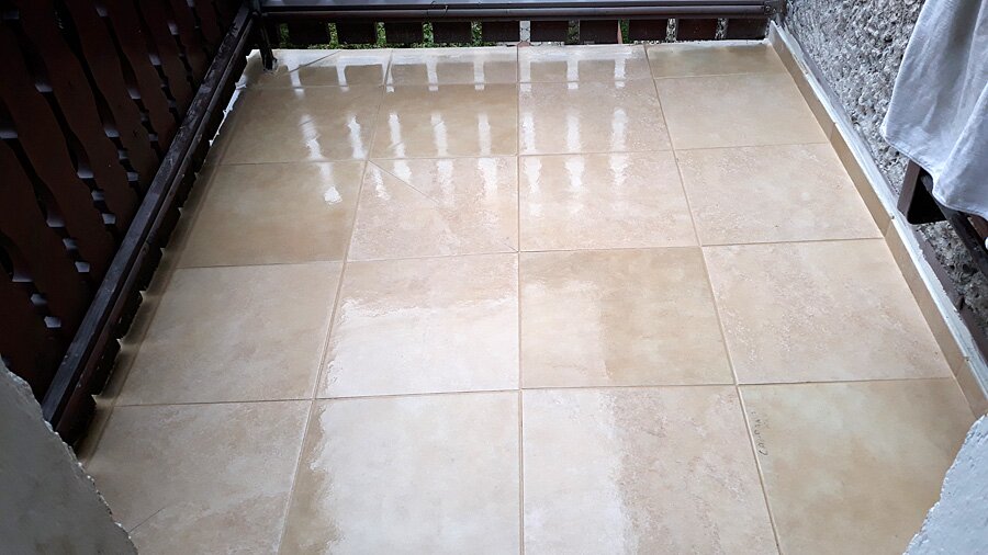 Rybnik, Obronców Pokoju - remont klatki schodowej oraz kafelkowanie - zdjęcie 13