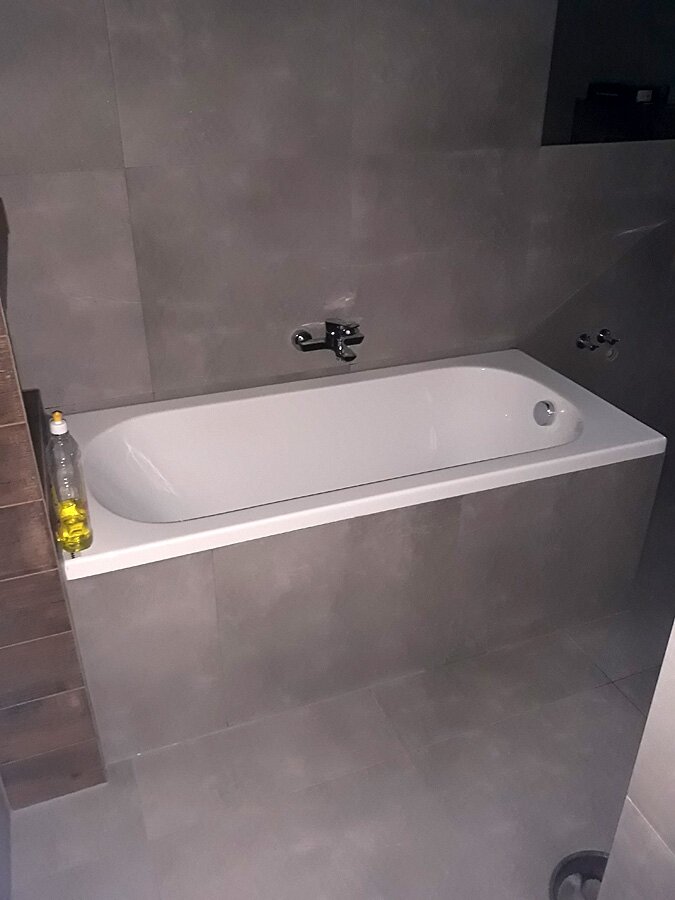 Rybnik, Zamysłow - remont w domu na piętrze - zdjęcie 4